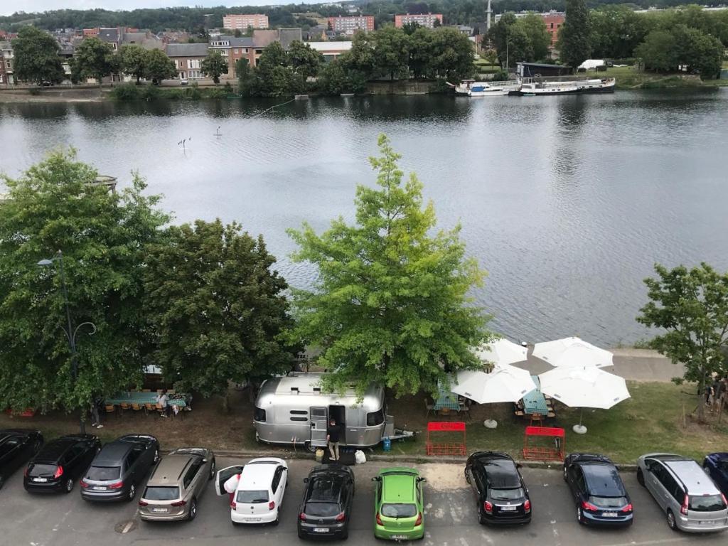 Studio Vue Sur Meuse Apartment Namur Luaran gambar