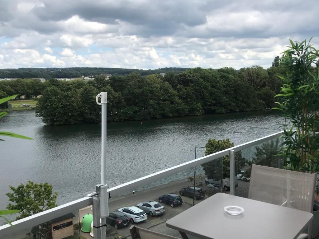 Studio Vue Sur Meuse Apartment Namur Luaran gambar